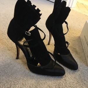 Manolo Blahnik 37.5 satin/suede heels